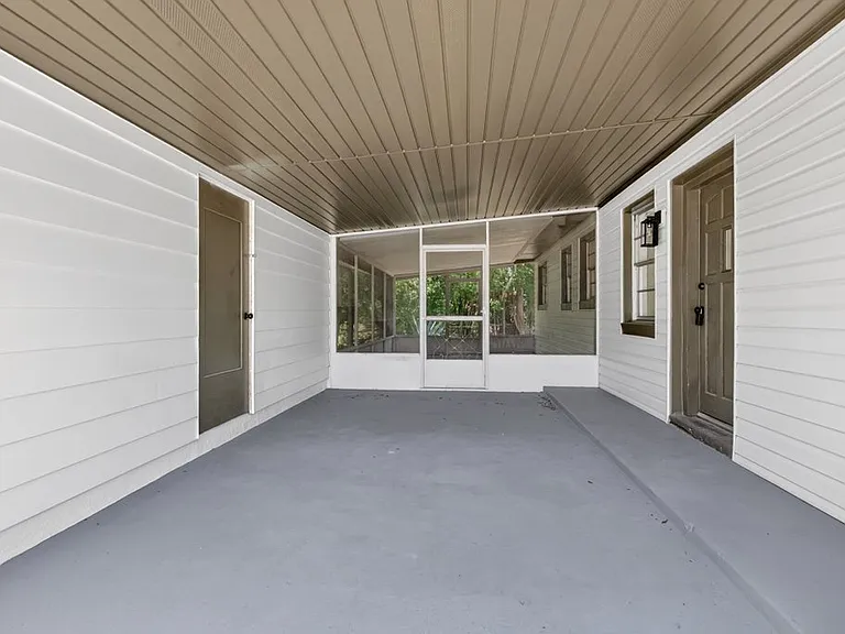 2149 Corot Dr — Photo 35