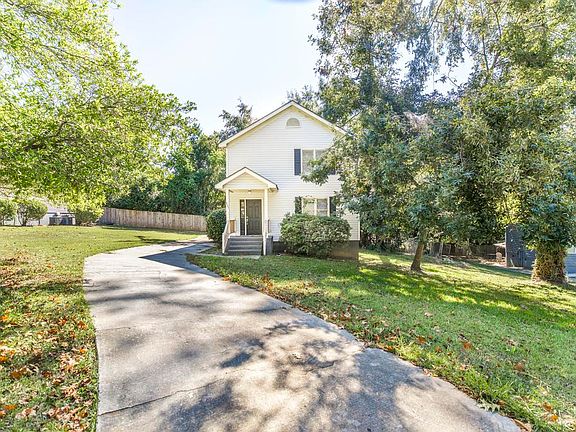 4th image of 837 Parkview Ct