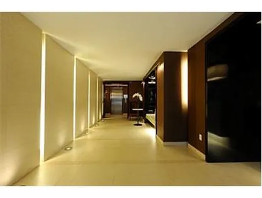 Rented by Douglas Elliman | media 15