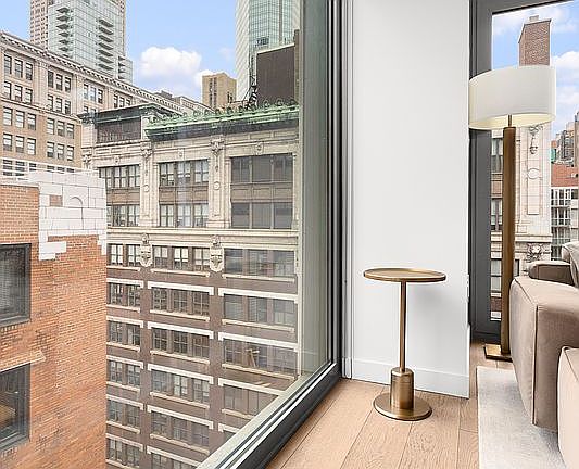 4th image of 30 E 31st St #14