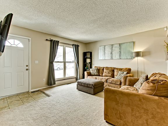 3rd image of 4362 S Xenon St