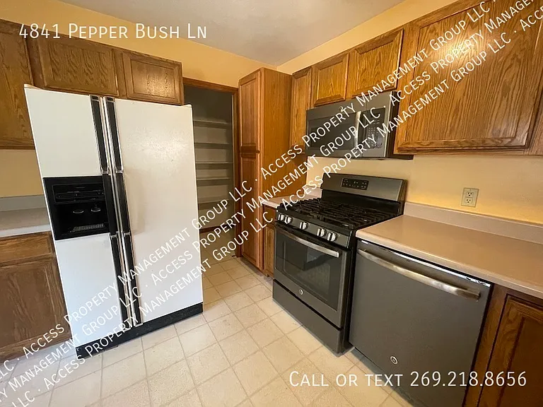 4841 Pepper Bush Ln — Photo 16