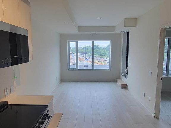 3rd image of 8010 Derry Rd #212