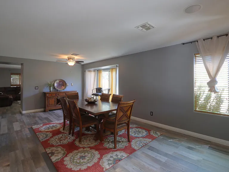 204 S La Amador Trl — Photo 4