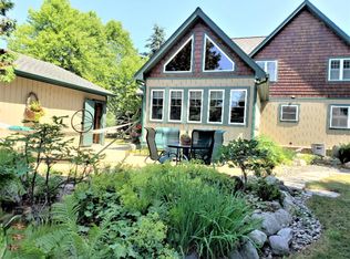 8792 S Greenway St, Onekama, MI