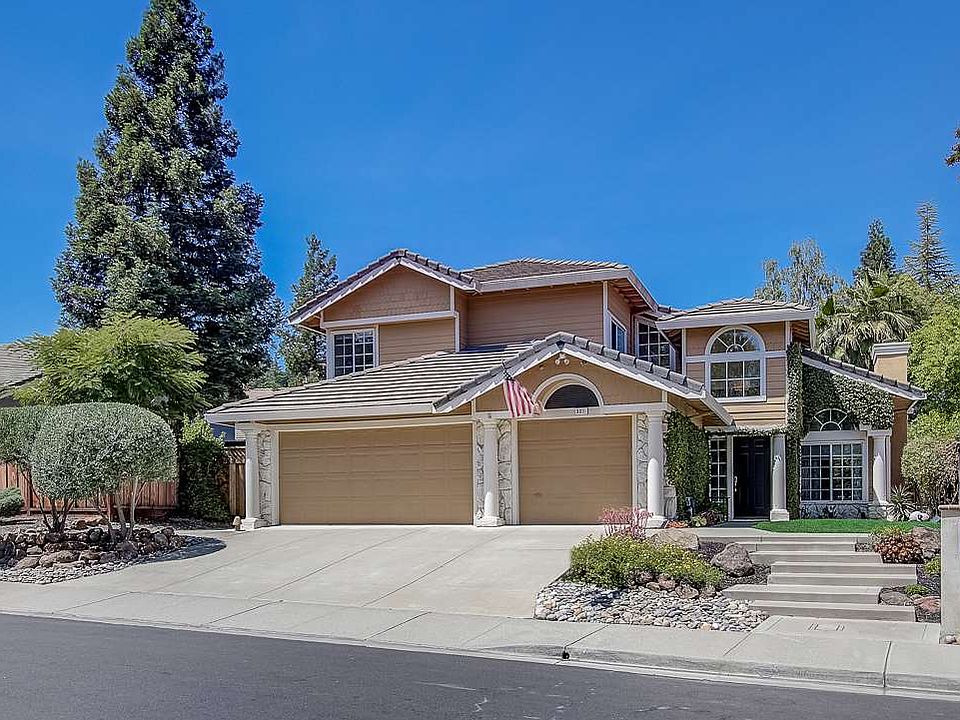 1st image of 3311 Green Meadow Dr