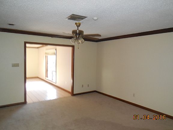 4th image of 1820 Acadia Dr
