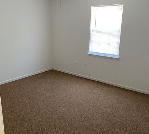 FRONT BED