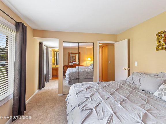 4th image of 4512 Kings Walk Dr APT 1C