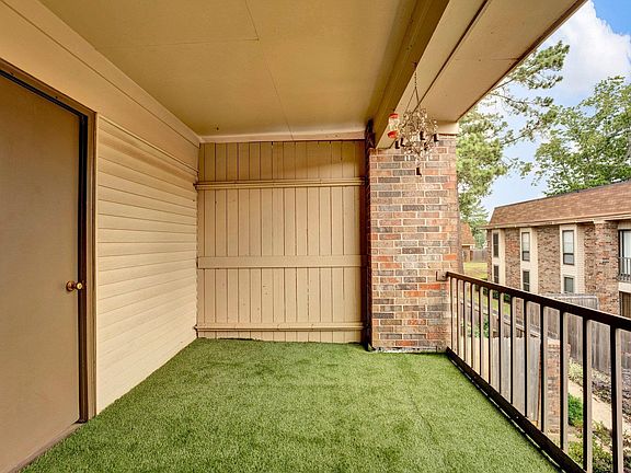 5th image of 6600 Poplar Woods Cir S #4