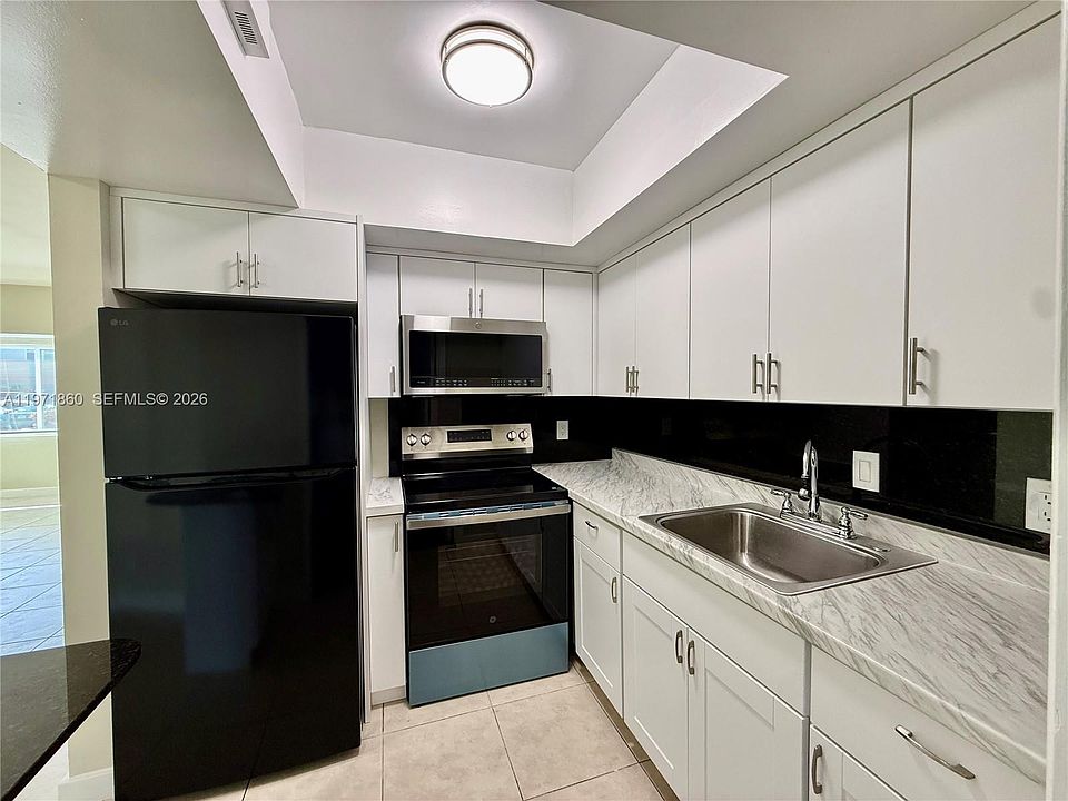 1st image of 2100 NE 51st Ct #8