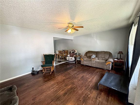 5th image of 716 N Forest Ave