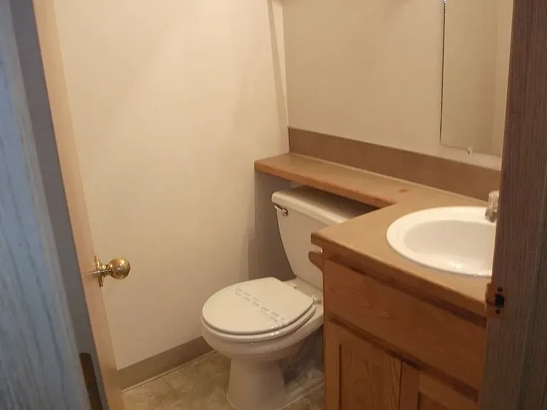 15912 NE 47th St — Photo 6