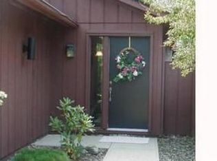 18111 Cliffside Dr #4909, Strongsville, OH