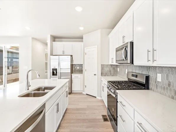 The Aspen Plan, Horizon Uptown: The Mountain Collection