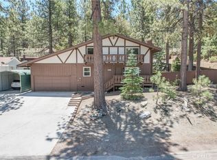 26710 Pine Creek Dr, Valyermo, CA 93563