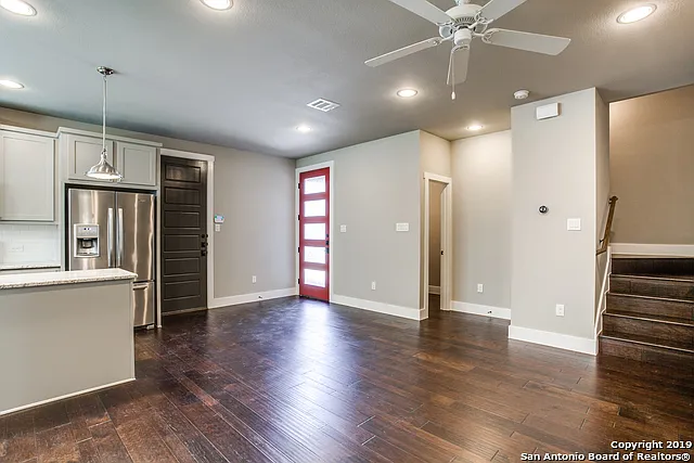256 Claremont Ave #102 — Photo 2