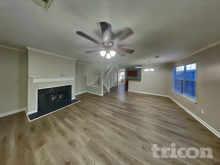 3634 Silver Springs Ct — Photo 3