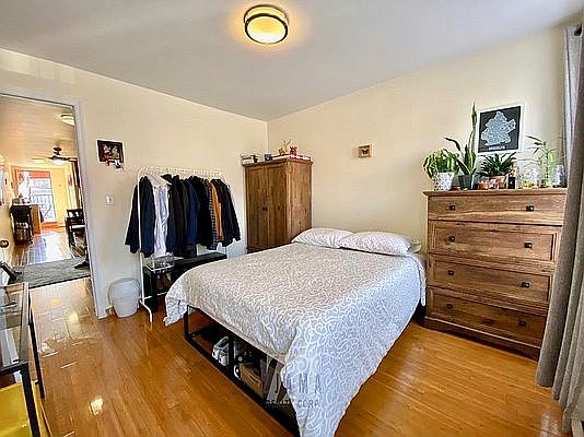 2nd image of 371 Columbia St APT 2R