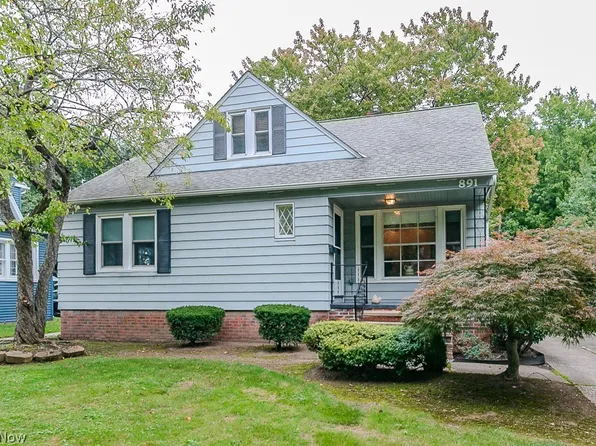 891 Roland Rd, Lyndhurst, OH 44124