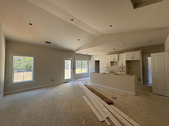 2nd image of 535 Rosemont Dr