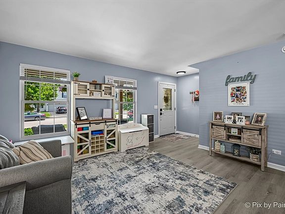 5th image of 1013 Mountain View Dr