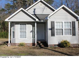 3959 Stone St, Hope Mills, NC 28348