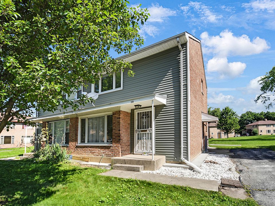 1st image of 10 Michael Rd