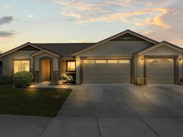 2830 Copperbutte St, Richland, WA 99354