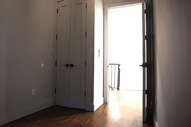 Rented by Rennit Inc.