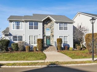 21 Whitehead Rd, Bridgewater, NJ 08807