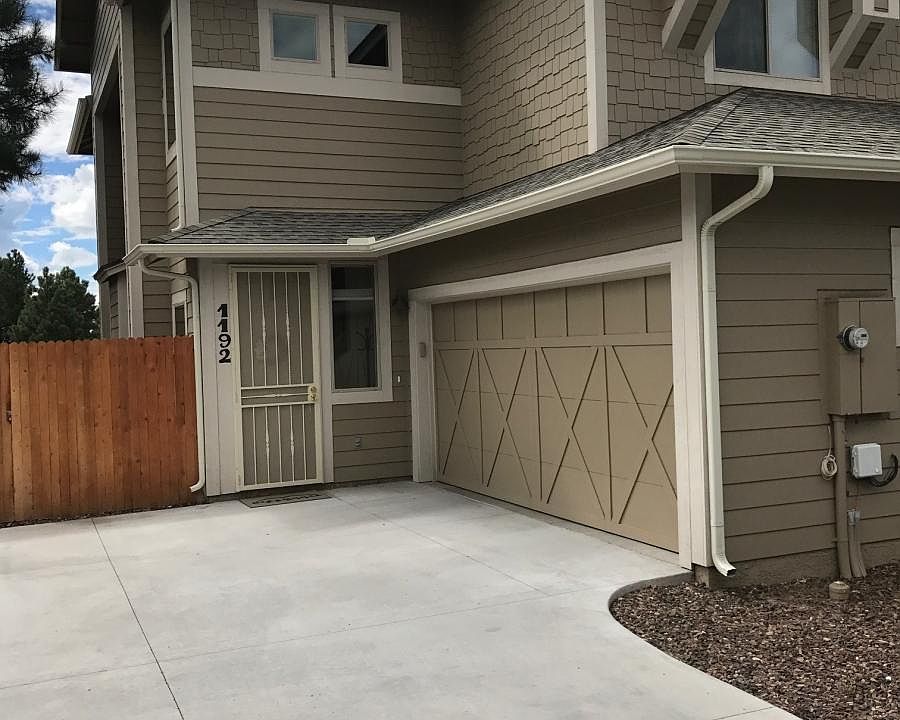 1st image of 1192 N Warm Springs Trl