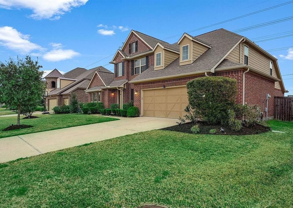 1st image of 1215 Redstone Glen Lane