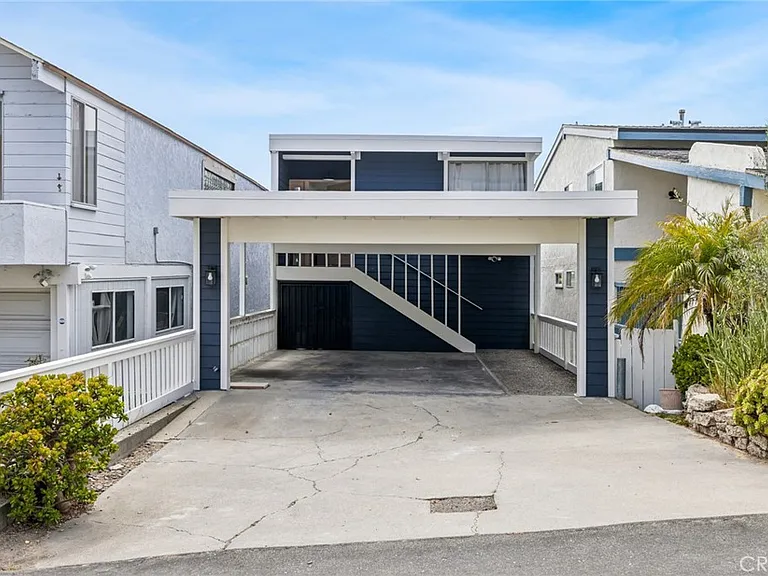 989 La Mirada St — Photo 12
