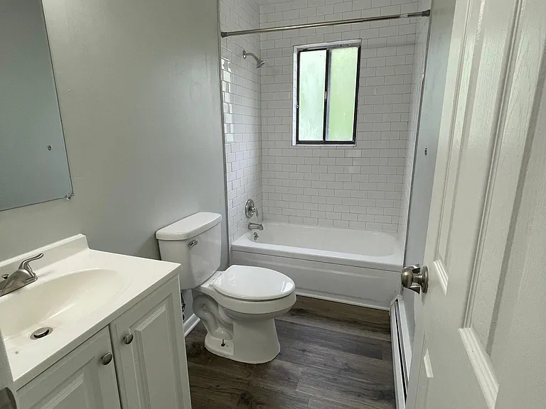 2580 Vera Ave #3 — Photo 12