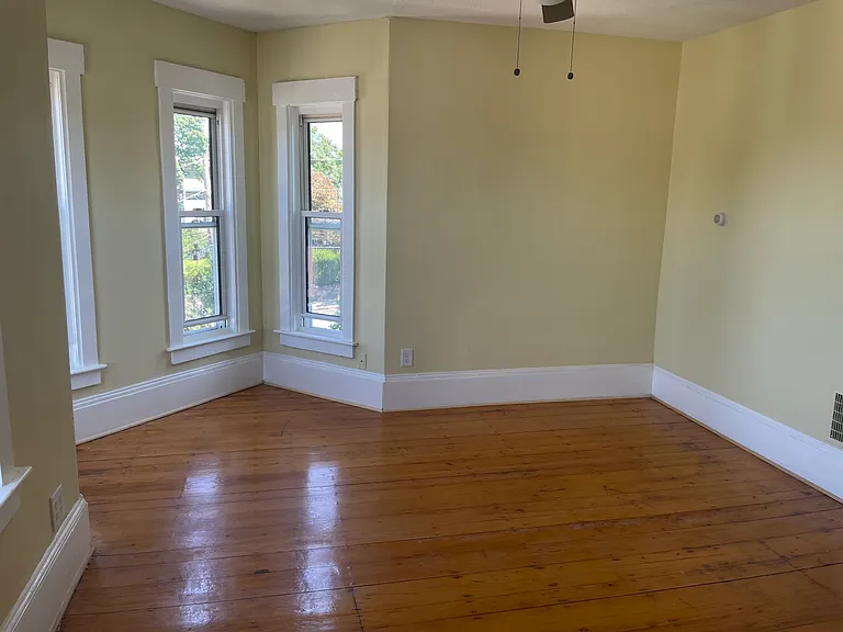 8 Wilson St #3 — Photo 2