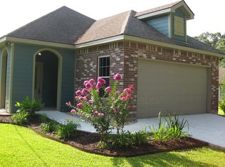 202 Grossie Dr, Scott, LA 70501