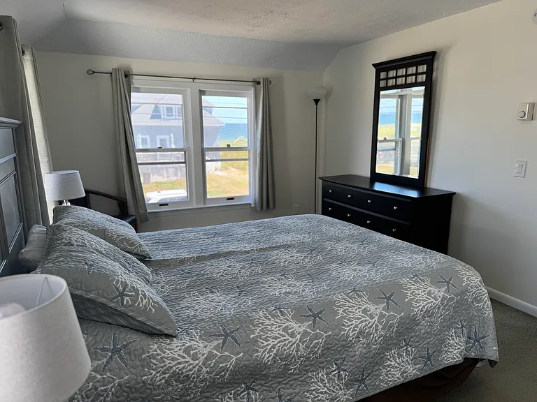 72 Oceanside Dr — Photo 18