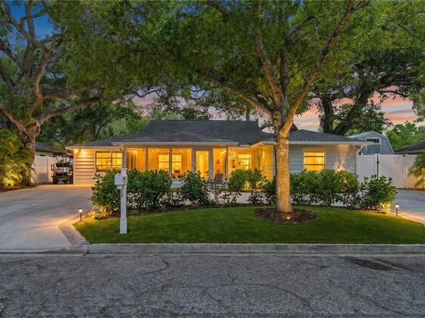 2215 Hibiscus St, Sarasota, FL 34239
