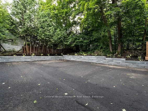 5 Mary St W #4 — Photo 6