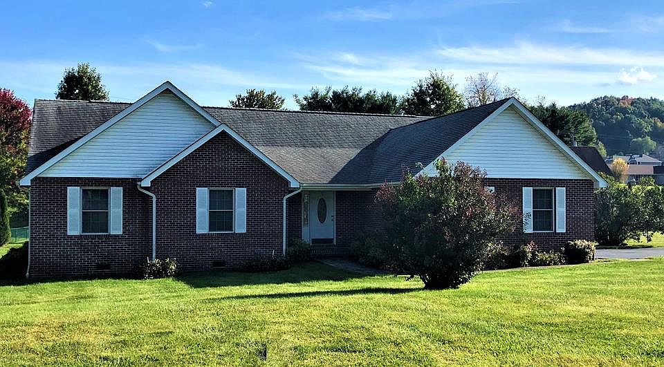 1st image of 18674 Grahams Dr
