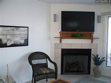 2nd image of 420 Portside Dr