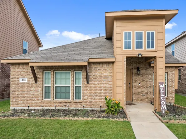 305 Haywood Cir, Lancaster, TX 75146