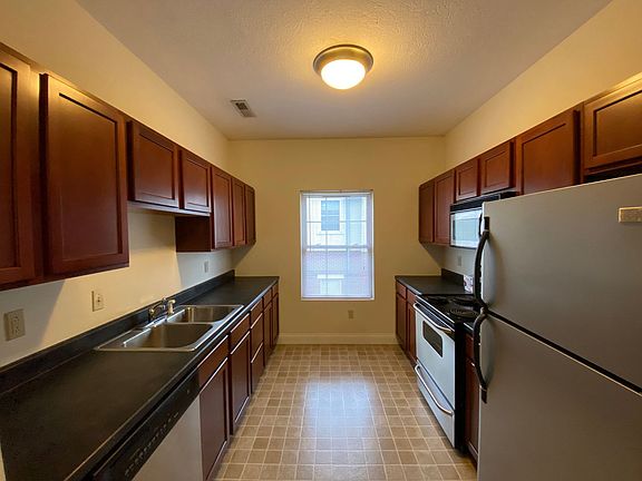 5th image of 1324 W Arch Haven Ave APT A