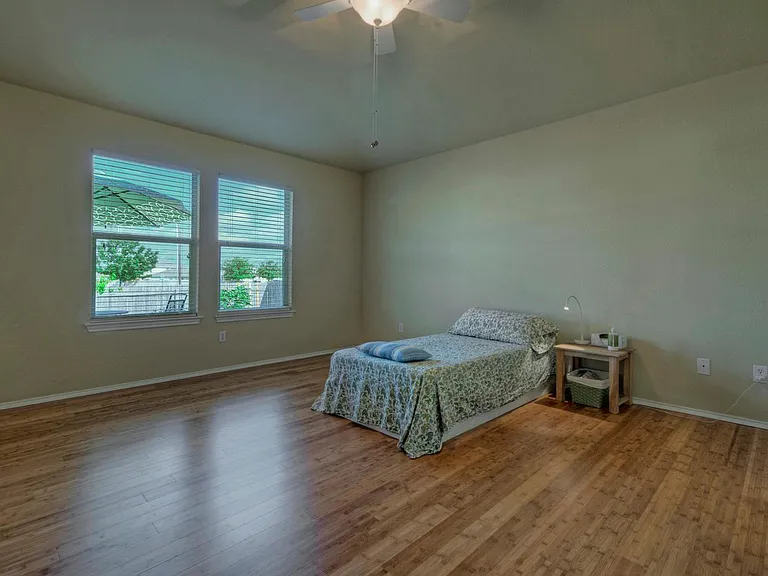 3501 Savage Springs Dr — Photo 12