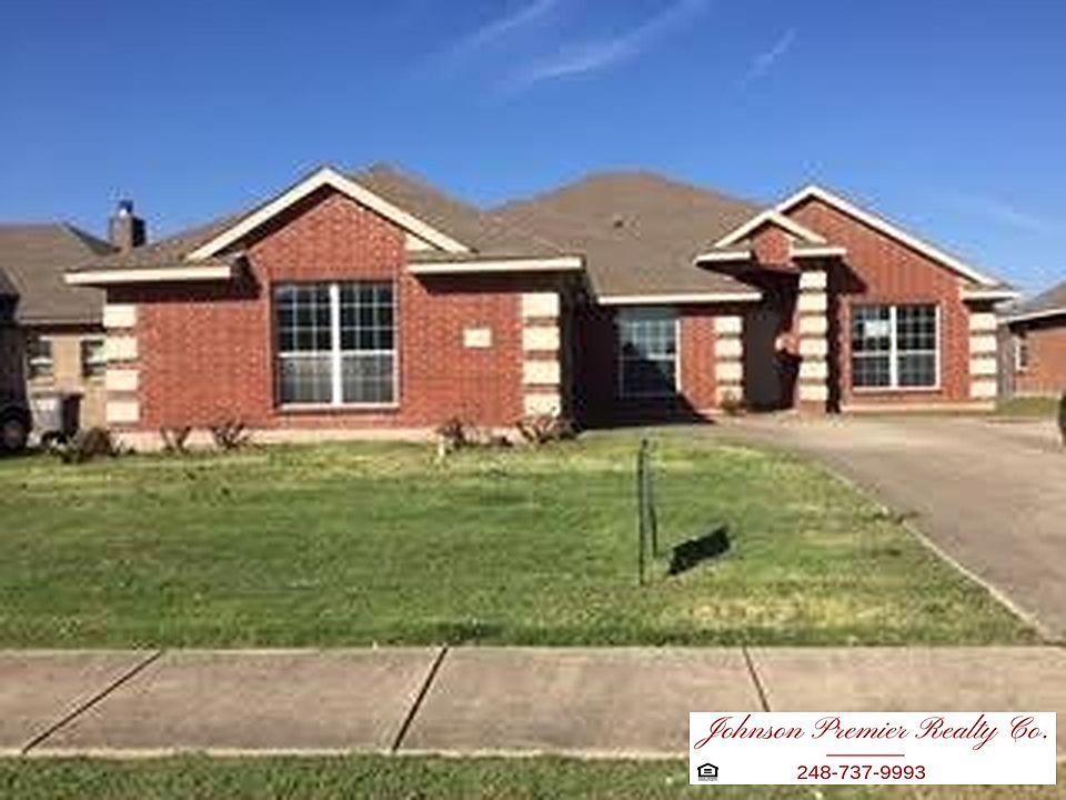 1st image of 113 Hickory Creek Dr