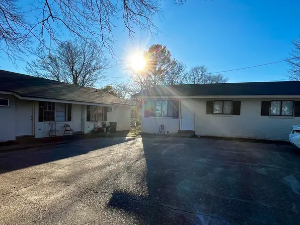2112 14th Ave N #A, Columbus, MS 39701