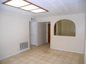 3rd image of 21 E Loma Linda Blvd