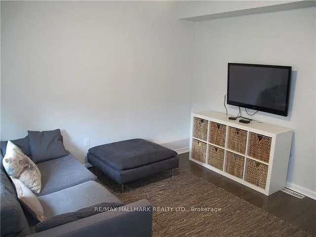69 Bristol Ave — Photo 7