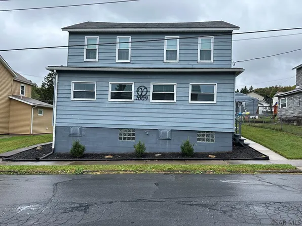 1009 1st St, Windber, PA 15963